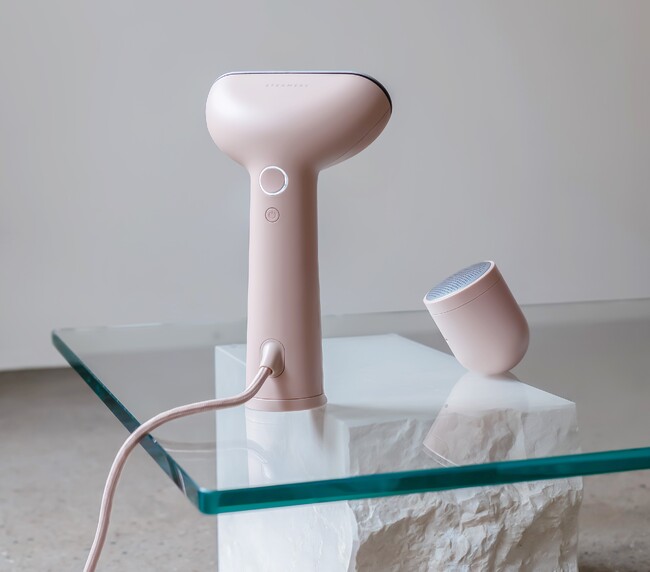 サステナブルなファッションケア製品を展開するSTEAMERYから新色「ローズ」が登場！夢幻的な雰囲気を演出