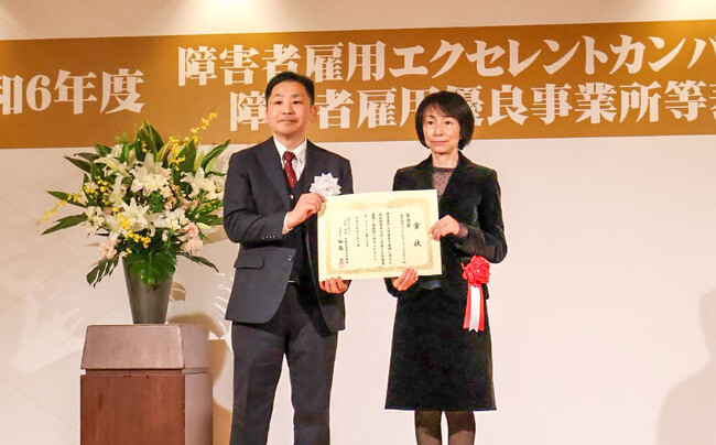 リクルートスタッフィングクラフツ、「障害者雇用優良事業所等表彰」で機構理事長努力賞を受賞