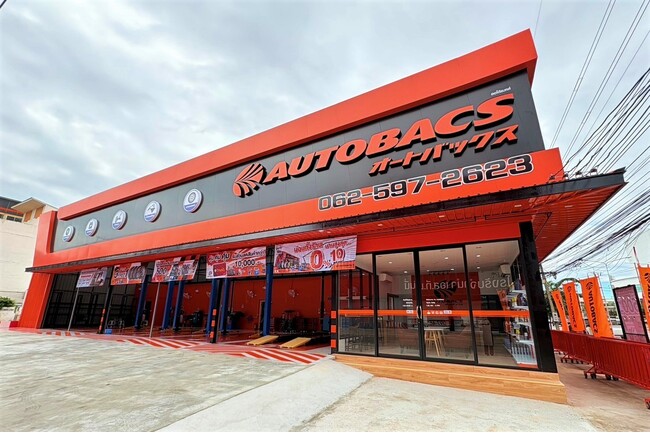 オートバックス　タイ６店舗　新規オープン