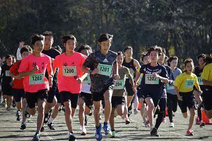 四街道総合公園でランニング大会を開催します