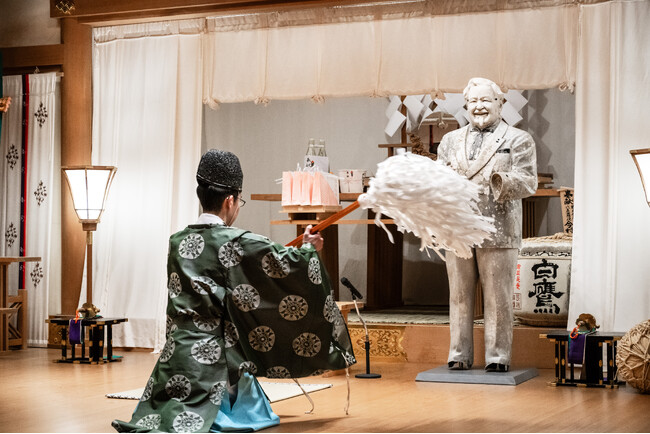カーネル立像への感謝を示した「おかえり！カーネル」人形納めが『ACC TOKYO CREATIVITY AWARDS』PR部門においてブロンズを受賞！