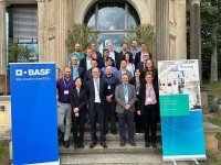 BASFとフラウンホーファーIPMS、半導体製造分野における革新的ソリューションの研究開発協力で10周年を迎える