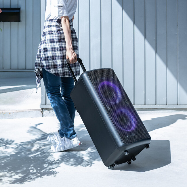 イベントやパーティー・ビジネスでも使用できる最大180Wの高出力拡声器スピーカーを11/12に発売
