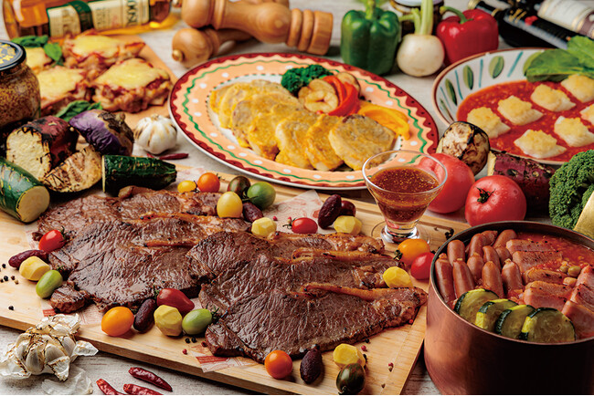 テーマは“イタリア”。鶏もも肉のピザ仕立てやポークピカタなど５種のメイン料理が食べ放題！「冬の食べ放題ランチプラン」を販売