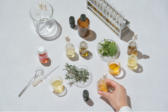 100%天然アロマでオリジナルブレンドを作成するワークショップ　「My Aroma Blend Workshop」 2024年11月19日（火）開始