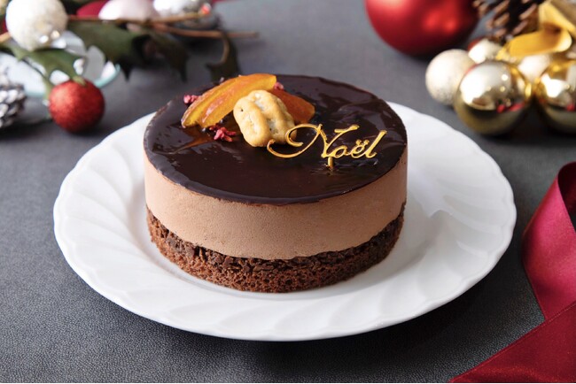～「OGGI（オッジ）」のクリスマスケーキ 2024～とろけるような口溶けのチョコムースで仕上げた『OGGIクリスマスチョコレートケーキ』を新発売！
