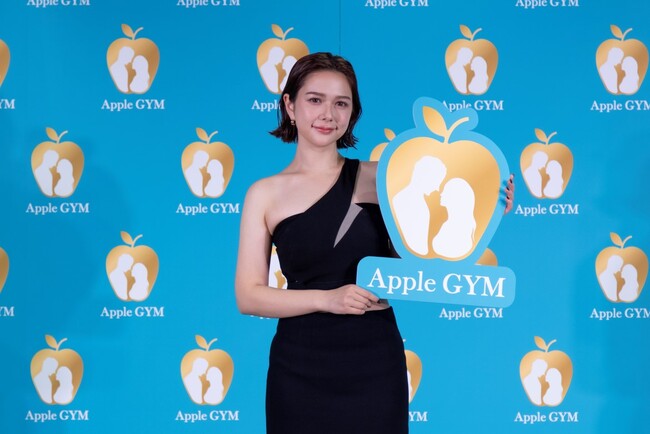 村重杏奈さんが「より美しいキュッとしたお尻、シャープなお腹」を目指して挑戦したボディメイクの成果を初お披露目！Apple GYM ボディメイク成果お披露目発表会 開催レポート