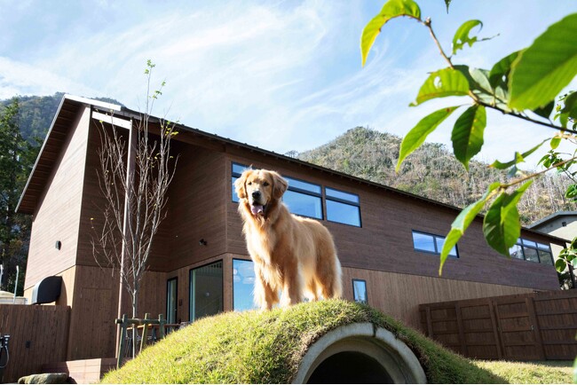ペットと泊まれるバケーションレンタル「ASNOVA RESORT／FOLQ HAKONE GORA」が箱根強羅に開業