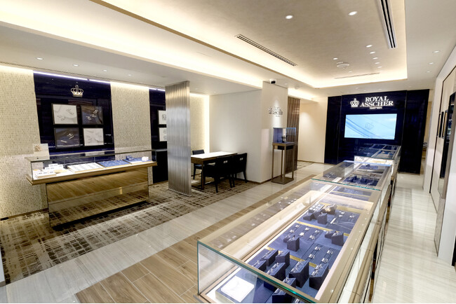 オランダ発ダイヤモンドジュエラー「ROYAL ASSCHER（ロイヤル・アッシャー）」が、「ロイヤル・アッシャー ブティック 名古屋」をグランドオープン