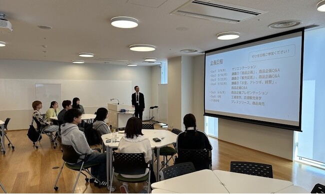 大学生とのパン開発で実践的な学びの場を提供　　熱意ある14名の学生が所属する桃山学院大学「起業部」