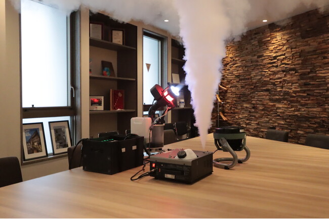 不動産投資支援事業を展開するフェイスネットワーク　社員の健康増進を後押しする健康経営の取り組みとしてファイテンの最先端技術「ナノメタックスコーティング」を当社会議室に導入