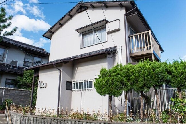ホームサポート九州が【立ち合いが困難な別荘、空き家、不動産オーナー様へ完全非対面で地震・火災保険申請サポートを開始しました！】