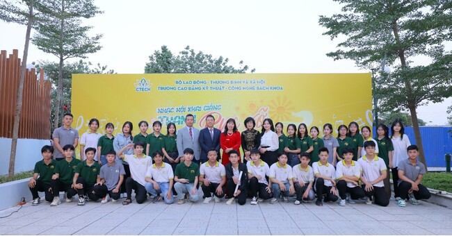 アジアを中心としたグローバル学生向け奨学金制度「ツナググローバルスカラシップ」第一回授賞式をCTECH短期大学にて開催