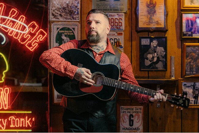 【Gretsch(R)︎】Nick 13のシグネイチャーアコースティックギターが登場！『Nick 13 Outlaw Heart Grand Concert』11月21日（木）販売開始