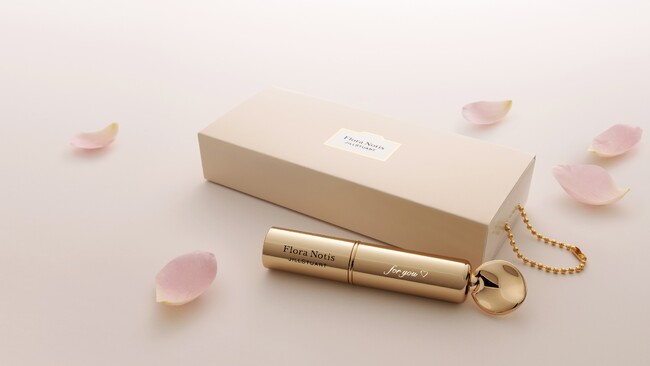 【Flora Notis JILL STUART 公式オンラインショップ】スティックフレグランスへの刻印サービス＆オリジナルボックス付きキットを期間限定で発売開始。