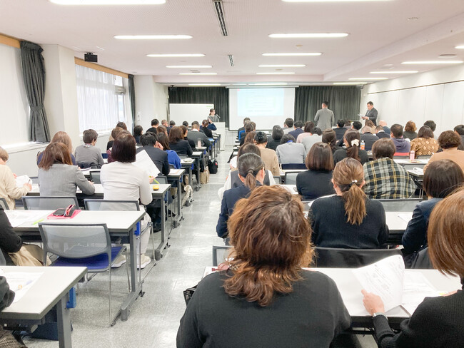 【講演実施レポート】堺市でのこども園・保育園におけるパワハラ防止講演にアディーレ法律事務所の弁護士が登壇