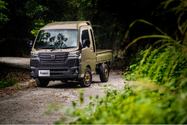 販売開始！fusionが手掛ける新作コンプリートカー-ハイゼットトラックジャンボをフルバンパー装着でカスタム