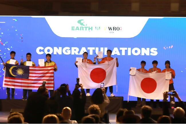日本の高校生チームが金メダル受賞！！　世界最大級の子どもたちの国際ロボット競技会「WRO 2024 トルコ国際大会」