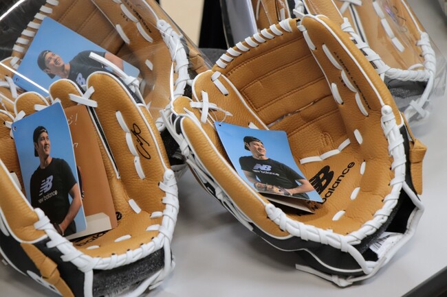 3度目MVP受賞・大谷翔平選手のグローブで野球を体感！あわらルーキーズジュニア（あわら市スポーツ少年団所属）による体験会の開催