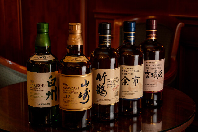 【リーガロイヤルホテル東京】新年の運試しに！人気のジャパニーズウイスキーのボトルキープ権を獲得できる「福ボトル」