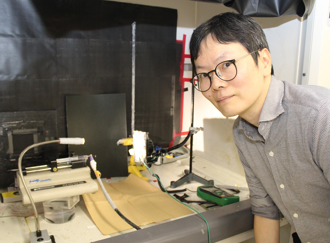 【大阪工業大学】ナノ技術で血栓のできない人工血管に挑む