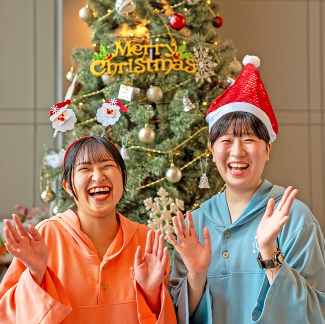 サンタも熱波でととのう！おふろcafe yusaのクリスマス＆周年祭限定イベントを開催。