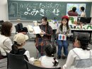 本学学園祭「外大祭」で実施した教室企画の様子 本学学園祭「外大祭」で実施した教室企画の様子