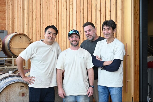 ワイン大国・ニュージーランドのトップワインメーカーたちが北海道のブドウを使ってワイン造り。12月10日（火）発売開始。