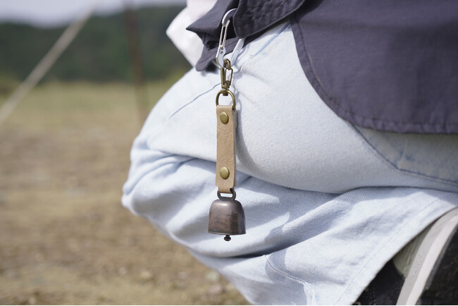 【アウトドア】消音機能で移動時も気になりにくい！もしもに備える「クマよけの鈴」など12月新発売！