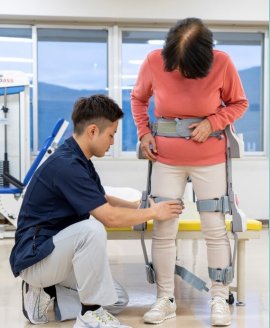 AssistMotion株式会社 ロボティックウェア「curara」 AssistMotion株式会社 ロボティックウェア「curara」