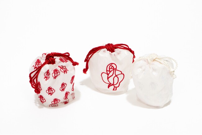 【高島屋】伝統的な茶道具をハイセンスに。仏・パリに拠点を構えるオーガンジーの人気バッグブランド＜ブリジットタナカ＞が手がける 「ネオ仕覆（しふく）」 新登場！