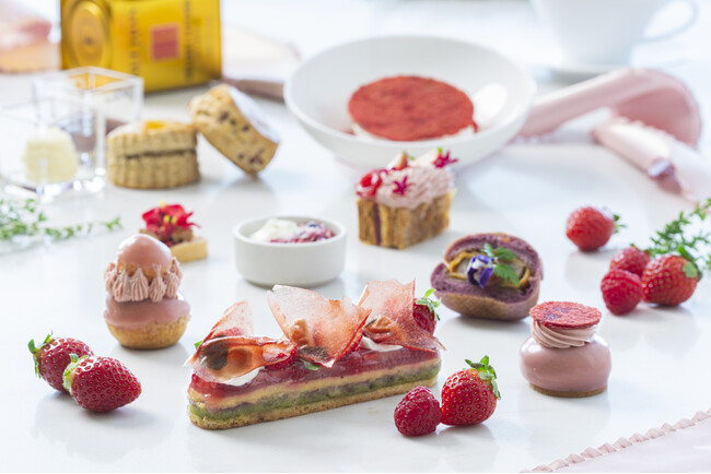 コートヤード・バイ・マリオット福井「ストロベリーアフタヌーンティー 」～Berry Delicious いちごに恋する１ヶ月～