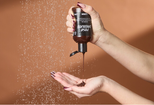 LUSHバレンタインコレクション全35種を1月3日（金）より発売。罪悪感は捨てて、全身でチョコレートを満喫しよう！