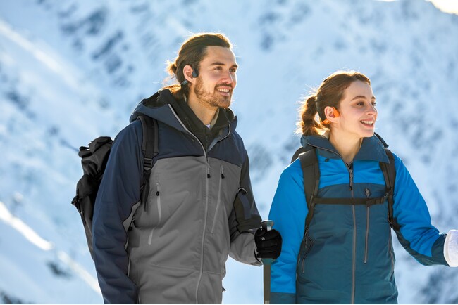 オープンイヤーイヤホンのShokz （ショックス）「ポタフェス2024 冬 秋葉原」出展