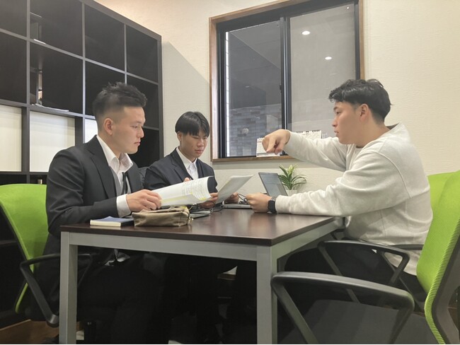アミューズメントフィットネスクラブ フィットイージー 学生向け「仕事体験」プログラムを実施しました