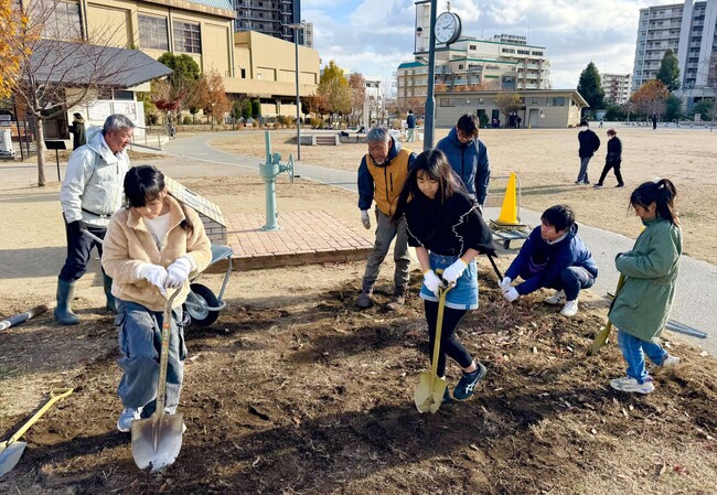 子どもも大人も参加！ 公園をみんなの力でメンテナンス / 兵庫県川西市