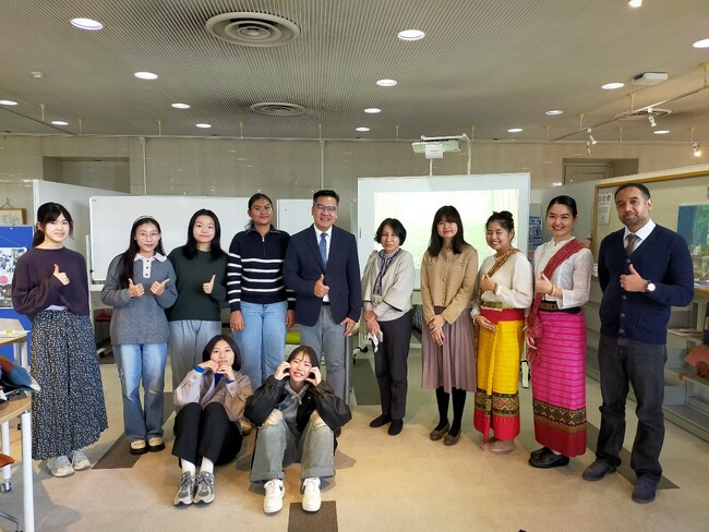 チェンマイ大学ランゲージインスティテュート所長代理等の来訪について