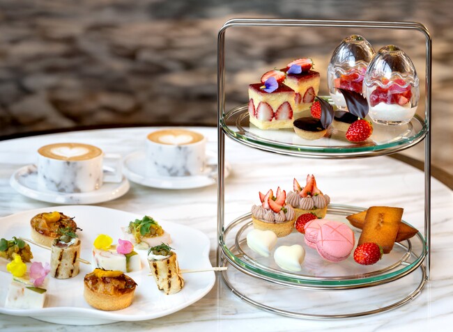 【メルキュール東京日比谷】いちごとチョコレートのフレンチ・アフタヌーンティーを開始
