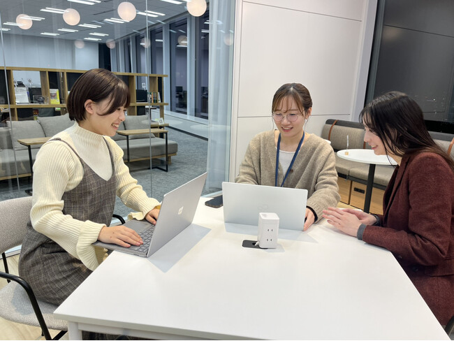 「入社前に後輩がいる」「じっくりと社会人の準備」～2026年春入社の内々定者インターンシップ開始