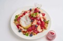 たっぷりストロベリーパンケーキ たっぷりストロベリーパンケーキ