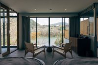 東条湖を眺む～大自然の中で1日1組限定のプライベートサウナルームが「GLAMP CABIN 東条湖・丹波篠山」に新登場！