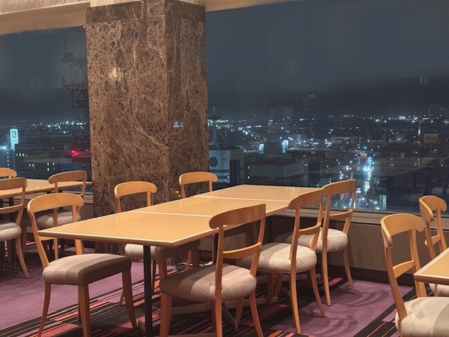 【釧路プリンスホテル】【20歳のお祝い】参加者およびご家族限定スカイレストランメニュー全品20％割引　2025年1月11日(土)～2025年1月13日（月）