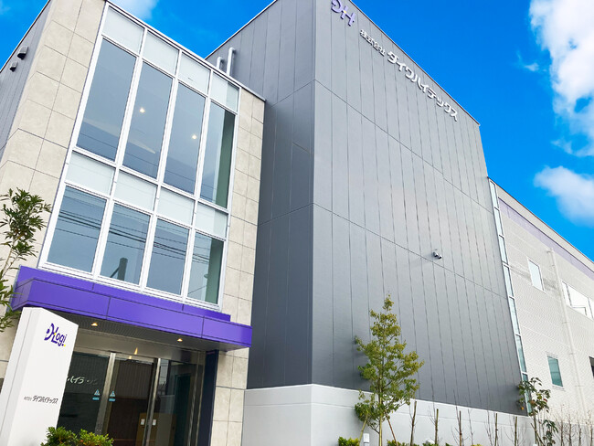 自動梱包ラインメーカー、予想を上回る受注に伴い、生産性と効率性を上げる新社屋開設・拡張移転
