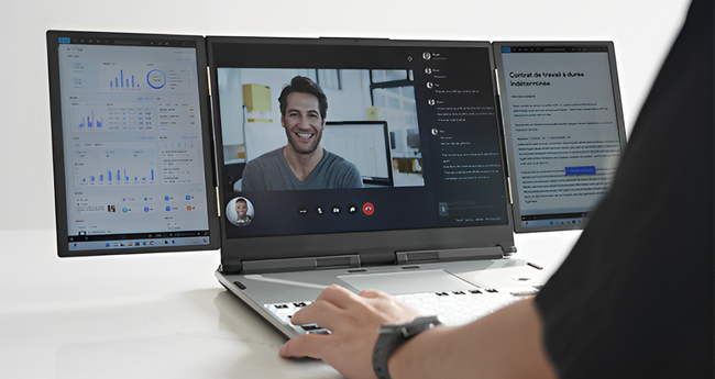拡張モニターではなく、究極の3画面ノートPC!
