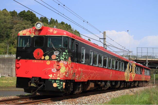 約1年3ヶ月ぶりに運転再開！観光列車「花嫁のれん」貸切乗車ツアーを発売中！＜2025年3月8日（土）出発限定＞