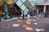 【岡山理科大学】「恐竜時代に思いをはせて！」／岡山キャンパスに３種類の実物大足跡完成！