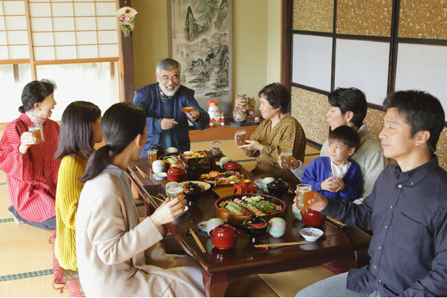 お正月は帰省する人多数！帰省後の家事はシンドイと感じる人も多数・・・