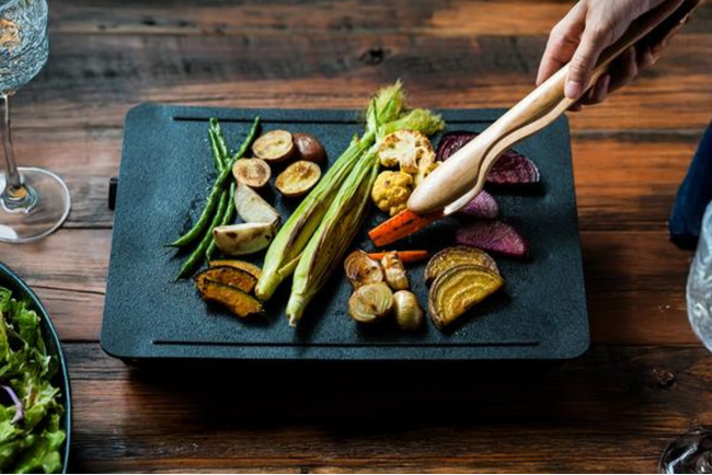 名古屋発の未来型ホットプレート「abien MAGIC GRILL」イギリス最大の老舗百貨店「ハロッズ」にて販売開始