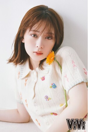 1月23日(木)発売のViVi3月号のメイク企画に、現在人気沸騰中の俳優・畑芽育さんが登場!