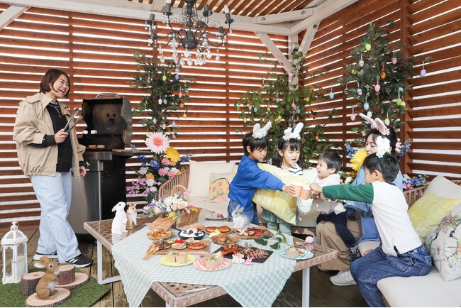 【新横浜プリンスホテル】ホテル屋上で春満喫バーベキュー！カラフルなイースター装飾ブースで楽しむ「ハッピーイースターBBQ」を販売